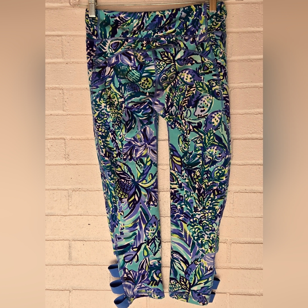 Lilly Pulitzer• Weekender Cropped Leggings Bennet Blue Sneak a Beak. Sz S - Picture 5 of 9